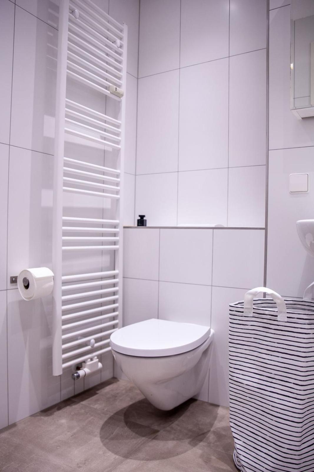 Albview - Zentral - Modern - Naehe Kur- Rehaklinik - Albtherme Waldbronn Exteriör bild
